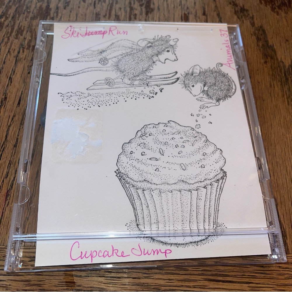 House Mouse Stampendous Cling Rubber Stamp Cupcake Jump & Ski Run New